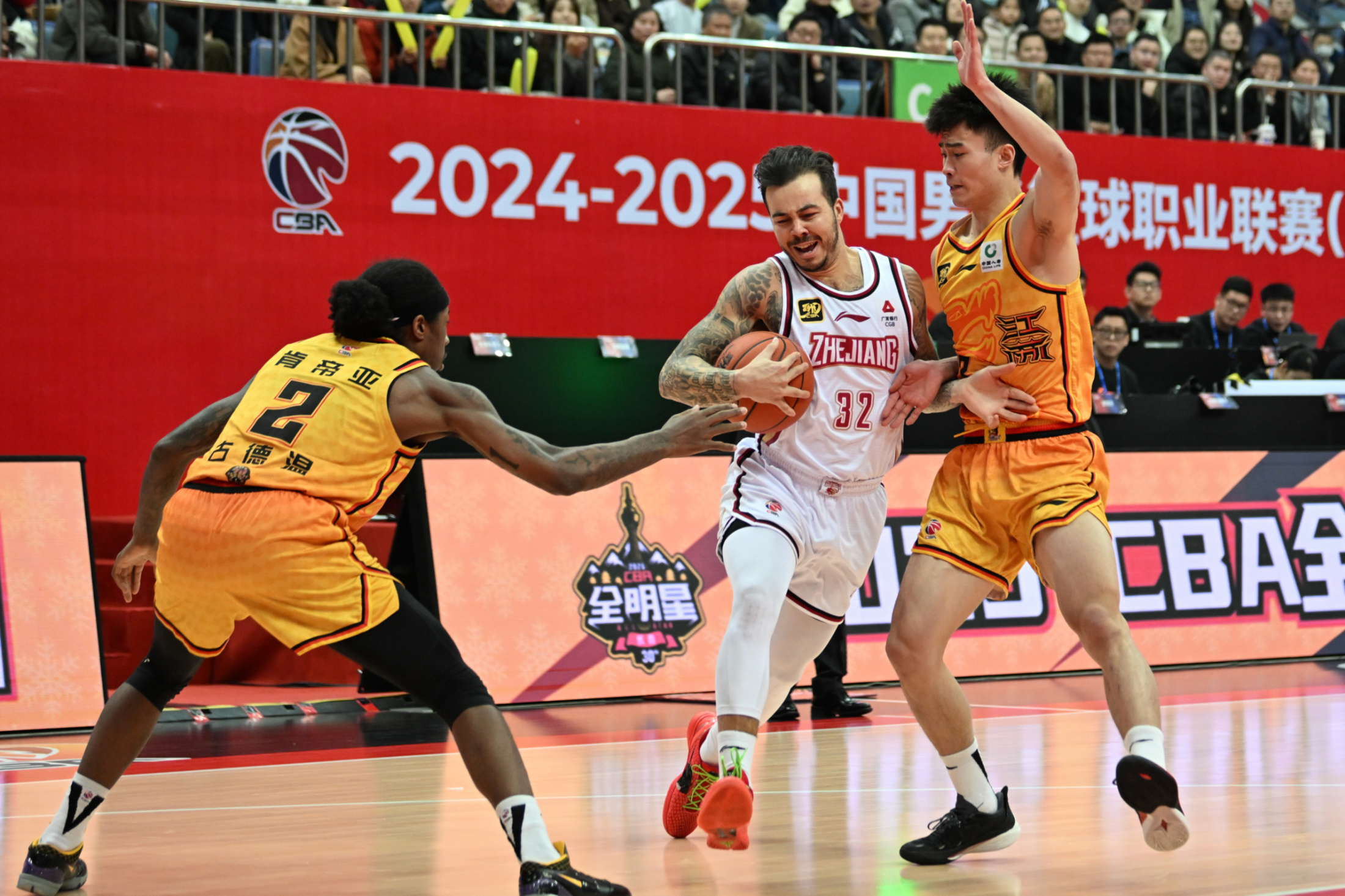 爱游戏入口-关于关键时刻浙江队豪取连胜：意大利杯节点到来，底气十足，赛季目标并未改变的信息