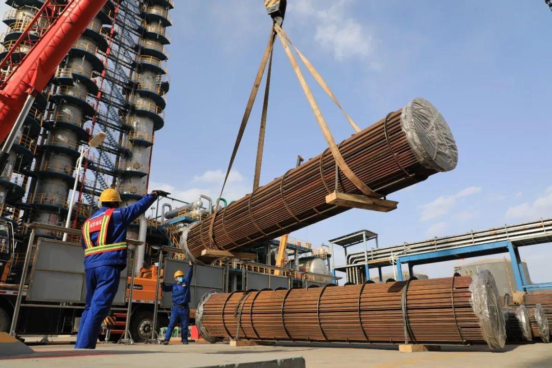 爱游戏官方-包含今夜体能课后；金州勇士复出首秀备战意甲；压力陡增；更衣室氛围转暖的词条